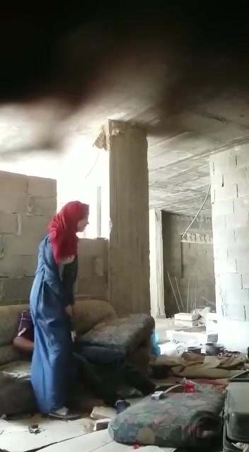 مشاهدة جميع افلام السكس الخاصة بـ محجبة تتناك في بيت مهجور بتصوير مخفي