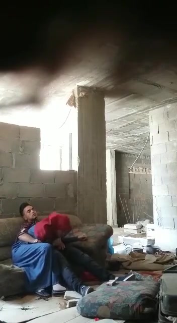 فتاة محجبة ترضع الزب وتتناك في مكان مهجور. جندي ينيك محجبة في مكان مهجور. سكس ... شرموطة محجبة تتناك من الدكتور في بيته ويفشخ كسها نيك. اسخن جنس