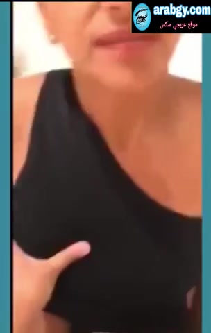 انطونيو ينيك ممرضة عربية عايشة بأوروبا وتقله جاية أمص زبك وتهجم عليه - سكس عربي انطونيو سليمان وعربية